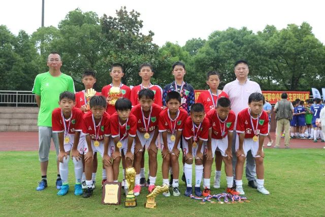约基奇34+13两双难救主，塞尔维亚被法国绝杀